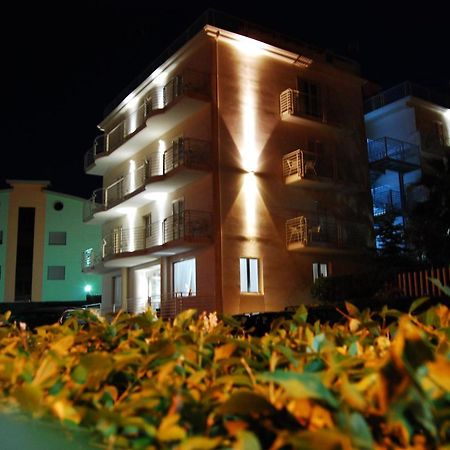 Hotel Di Nardo Petacciato Zewnętrze zdjęcie